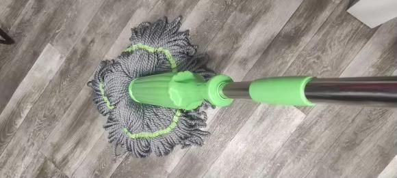 ✨ Self-Twisting Water Rotating Mop - ✨ Clean Smarter, Not Harder